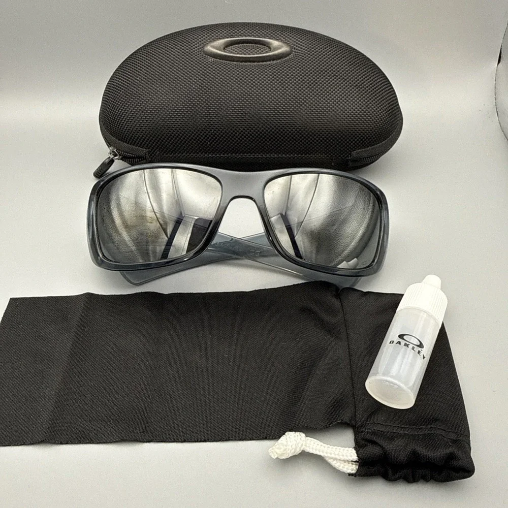 Oakley HIJINX Authentic Sunglasses Blue Translucent Discontinued+Case+Anti-Fog